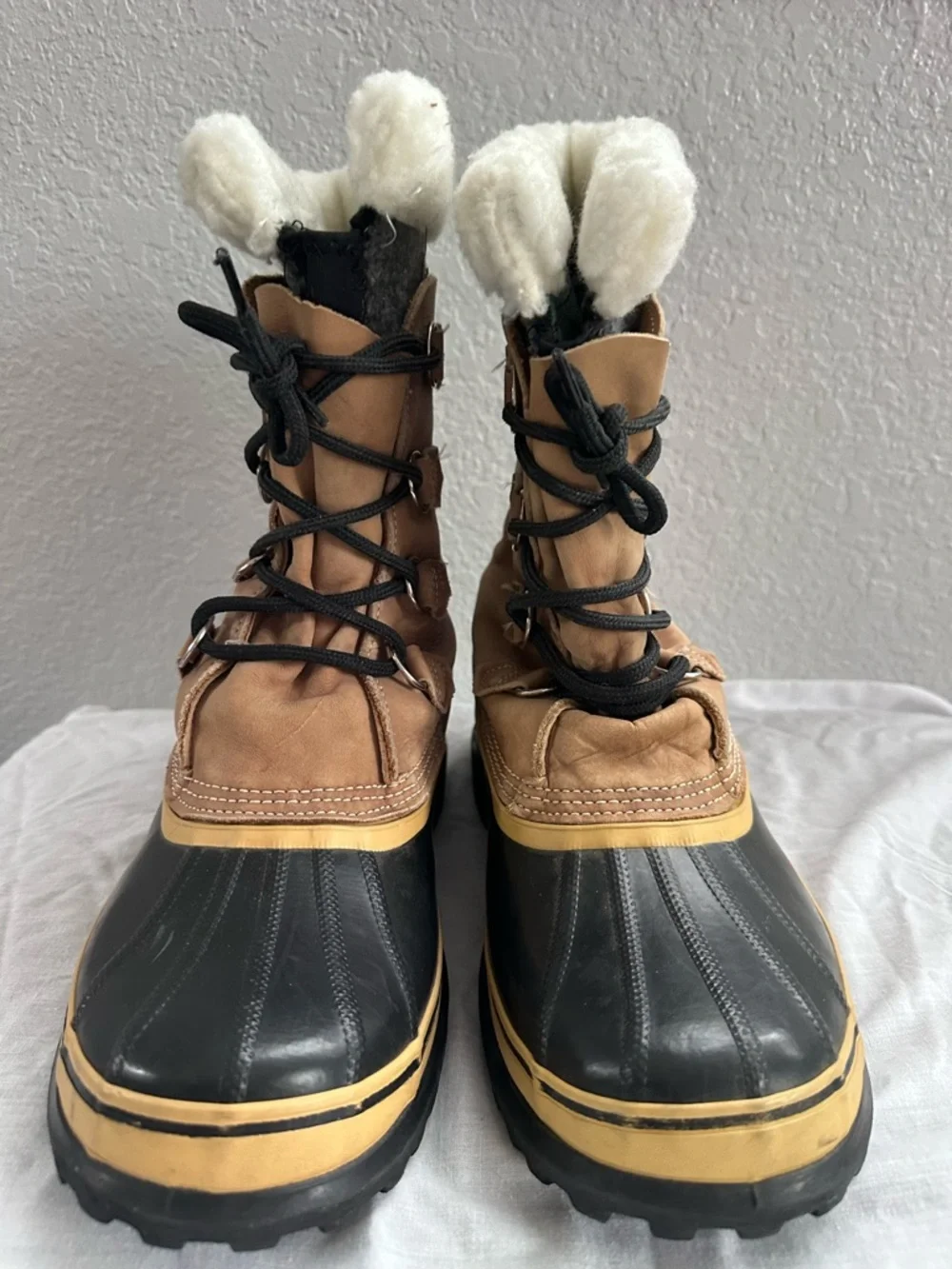 Sorel Caribou Waterproof Snow Boots Men’s 10 Brown Black Winter Duck Boots‎